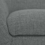 135056198-5.jpg