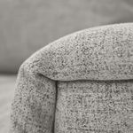135056201-5.jpg