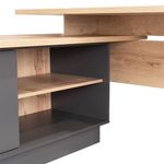 135054490-6.jpg