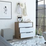 135051414-1.jpg