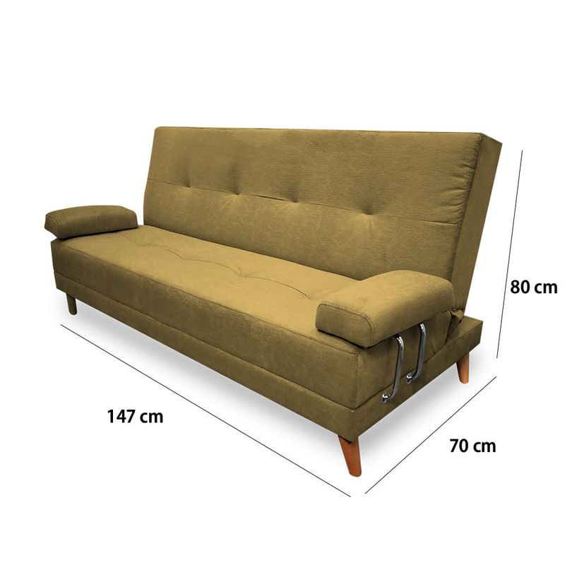 135055596-2.jpg