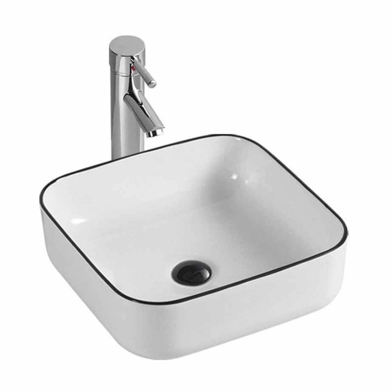 IMG01.jpg